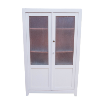 Armoire parisienne