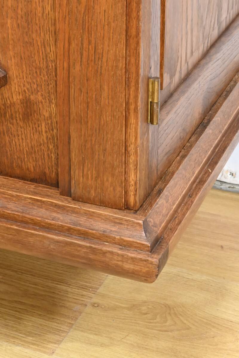 Oak bookcase, Art Deco period – 1940