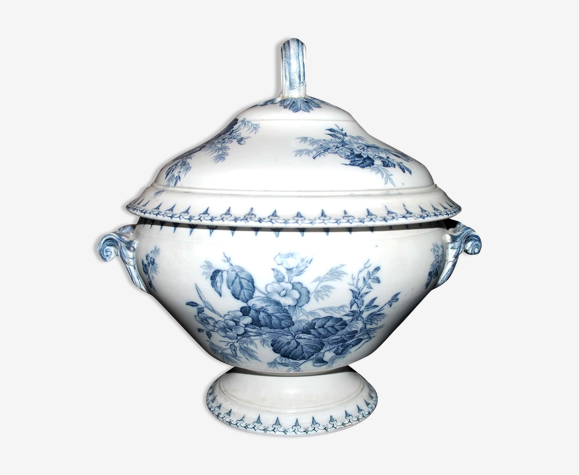 Tureen Ancient flora in earthenware of Sarreguemines U&C Blue flower