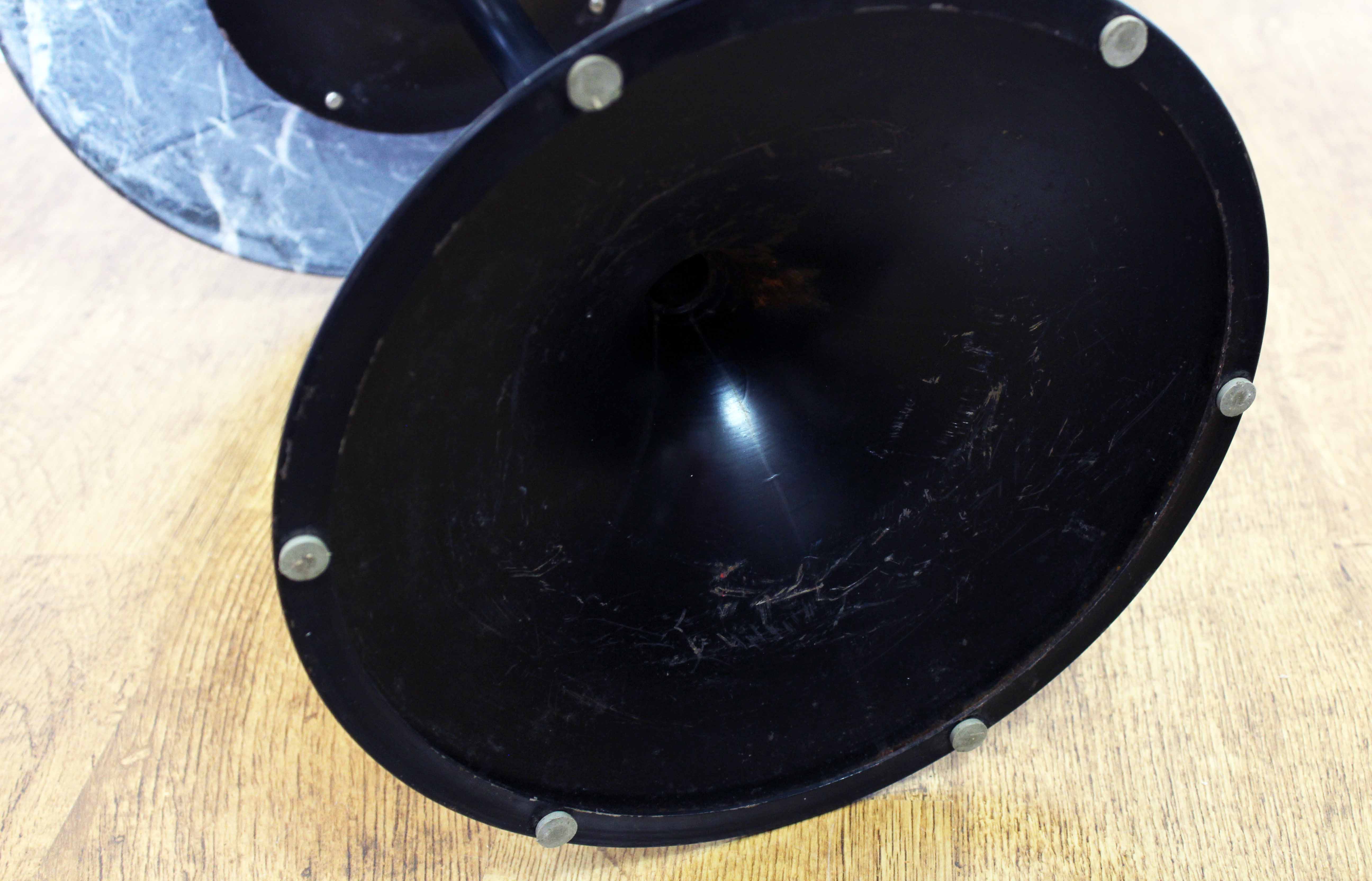 Vintage tulip foot table