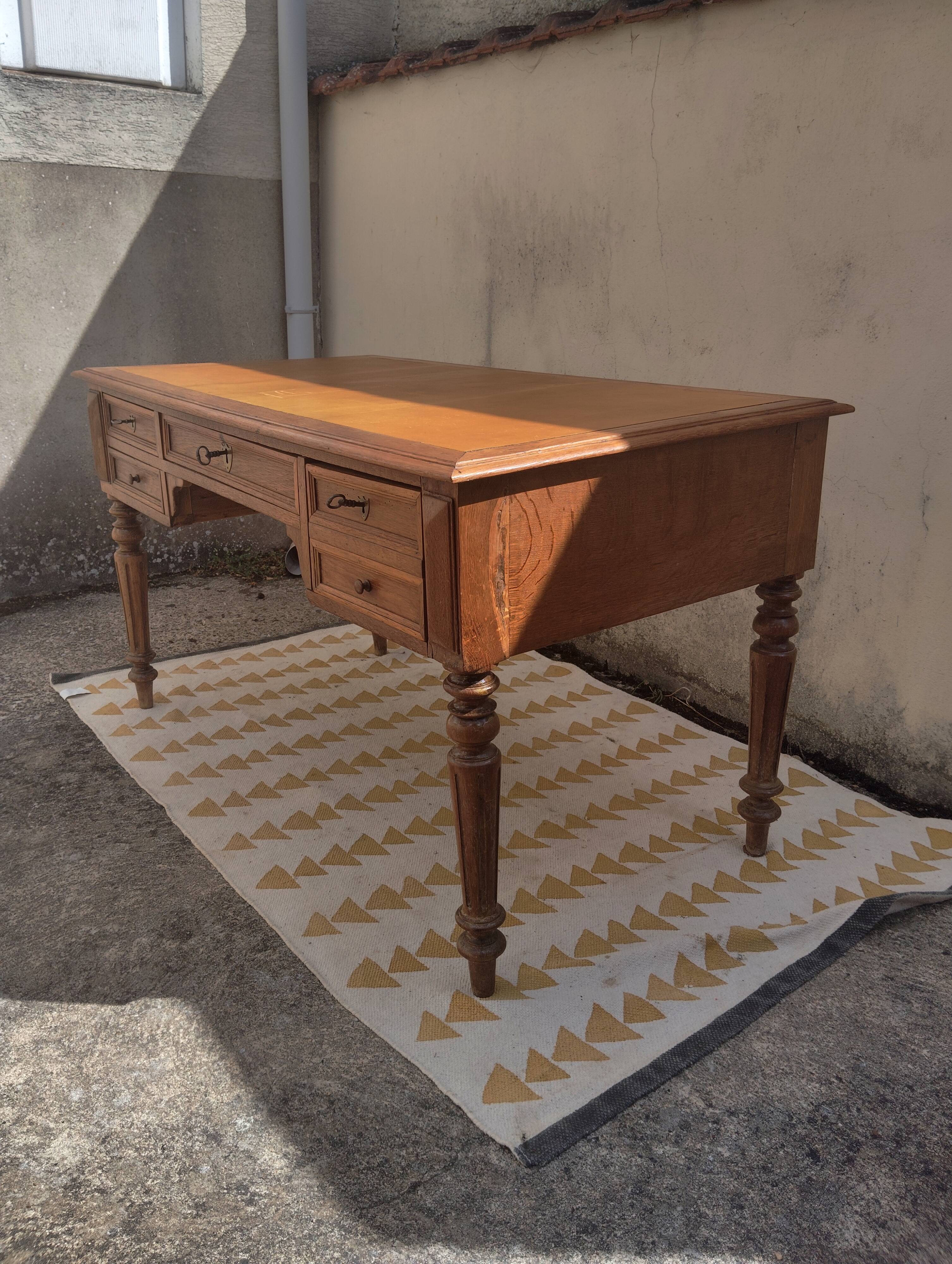 Louis XVI style minister's desk in oak