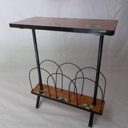 Magazine table