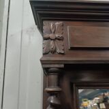 Oak mirror with twisted columns