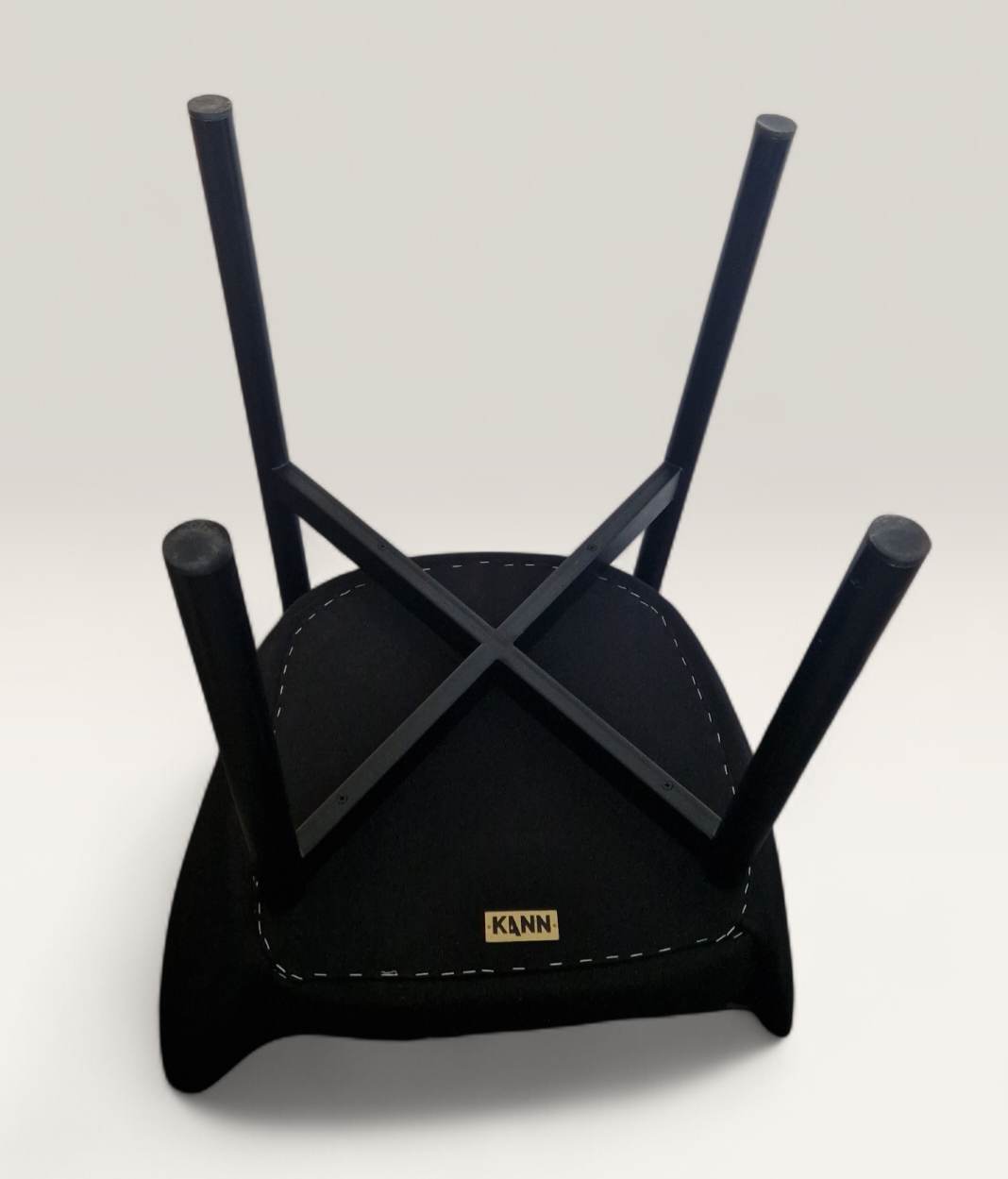 Bridge Residence Armchair - Publisher Kann - Design Jean Couvreur