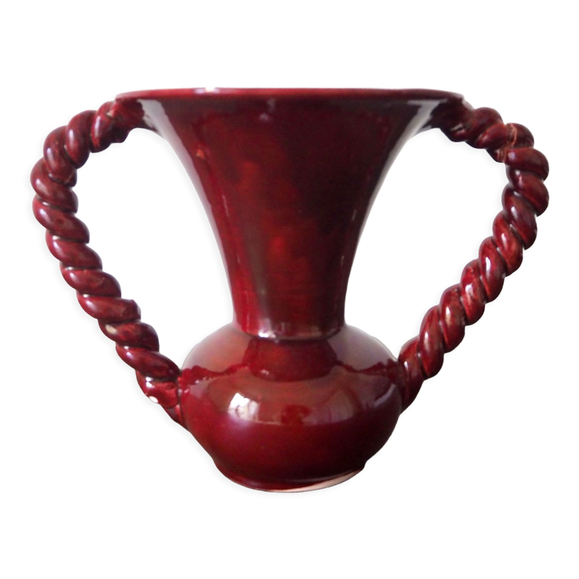 Vase in red slip