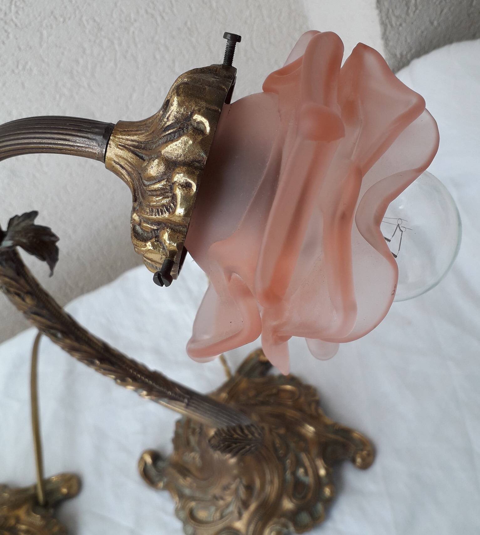 2 lampes en bronze et verre