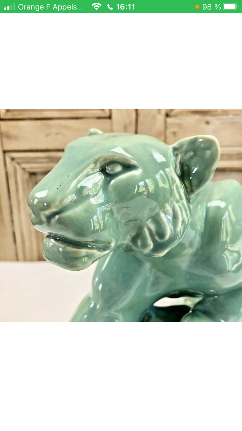 Cracked lioness sculpture art deco 1930 signed odyv