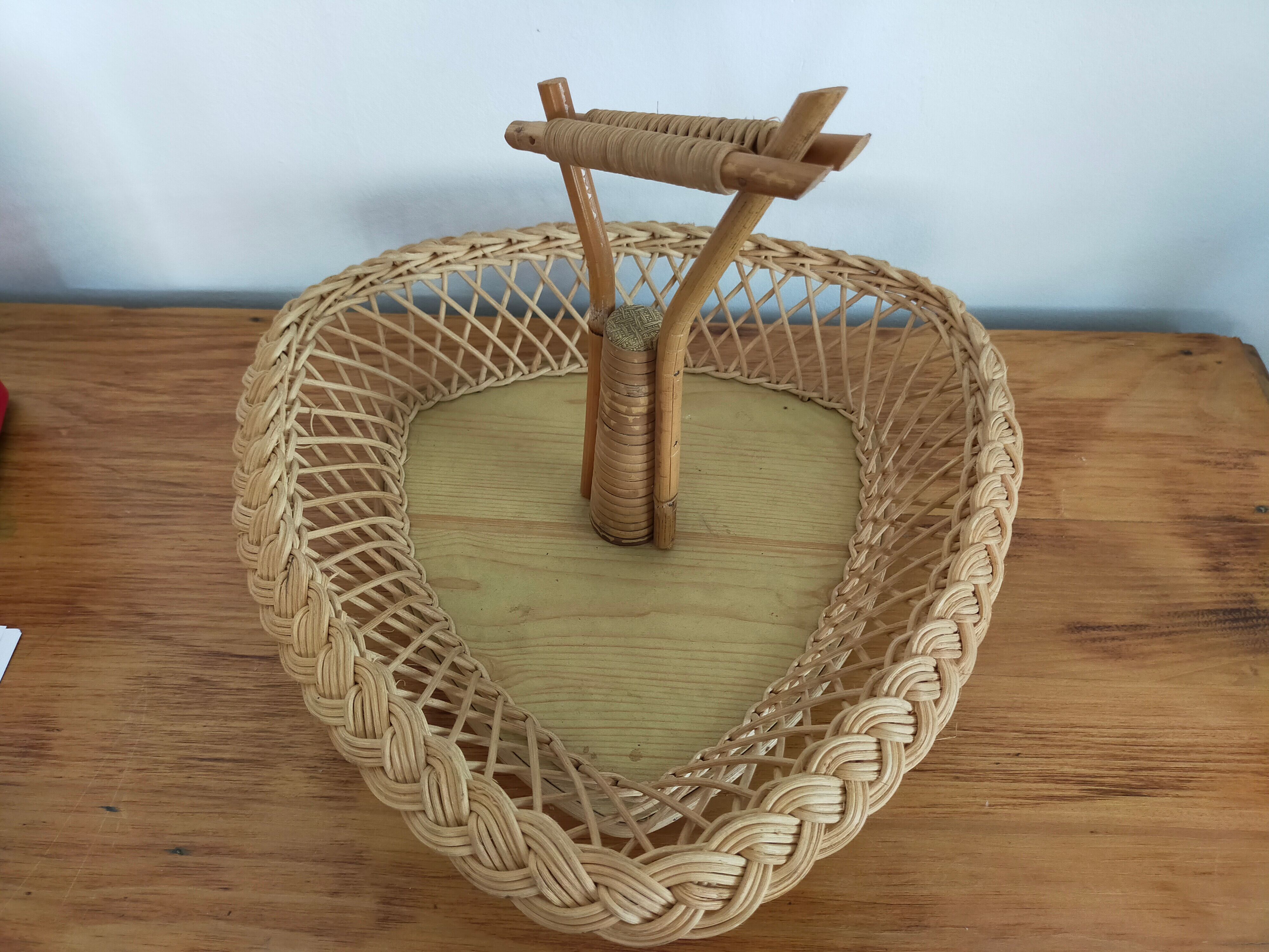 Fruit basket or tray in vintage wicker rattan