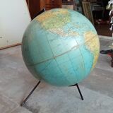 Old terrestrial globe world map Taride metal feet