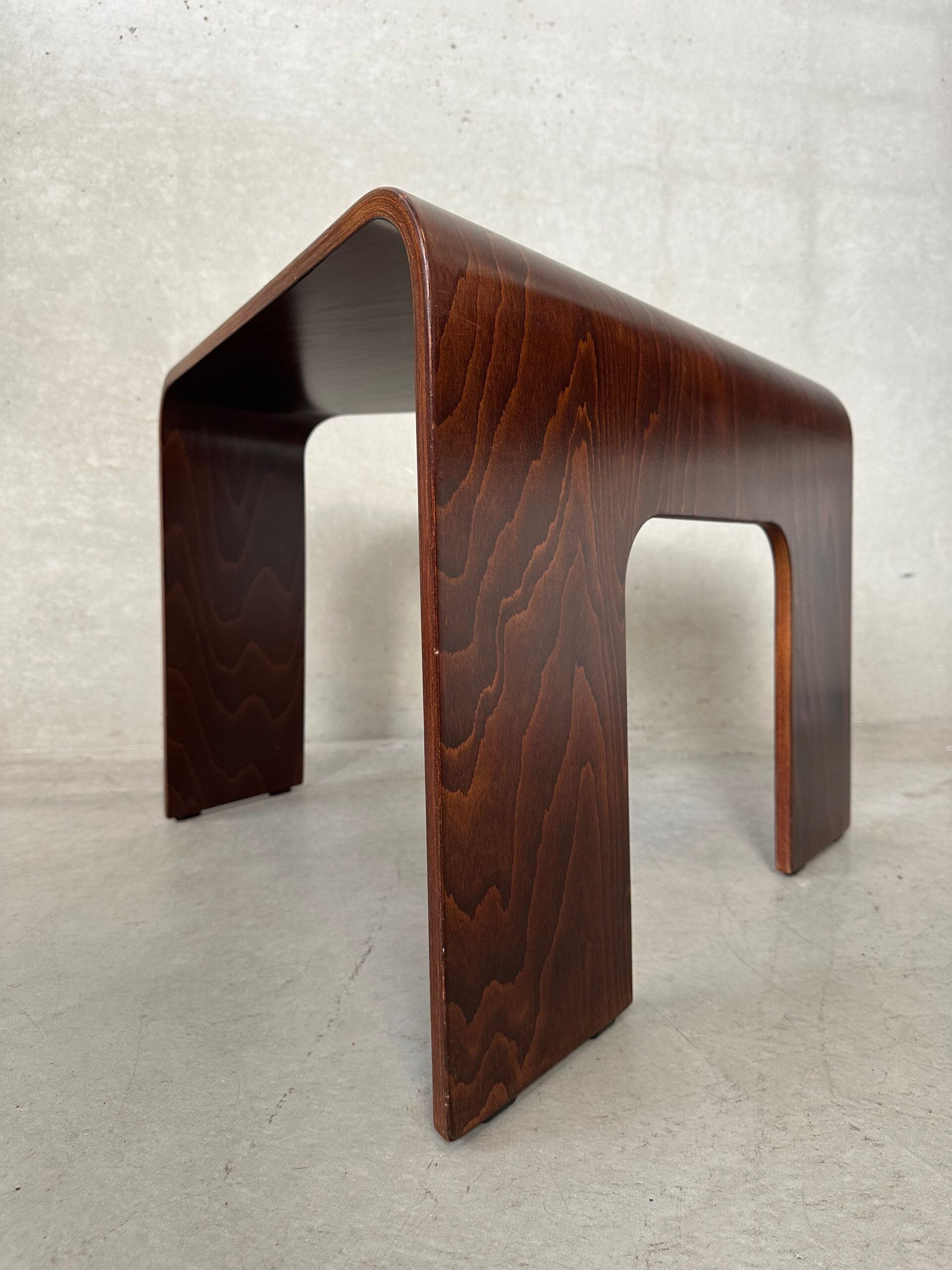 Vintage 'bentwood' side table Ekornes 1990s