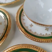 Limoges porcelain coffee service from the 1950s. For 6 people.