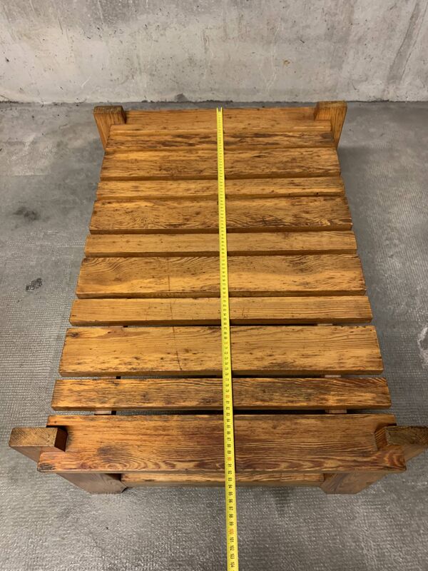 Table Basse Vintage en Pin Époque Reconstruction Design Brutaliste