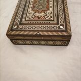 Lot of 2 oriental boxes in marquetry.