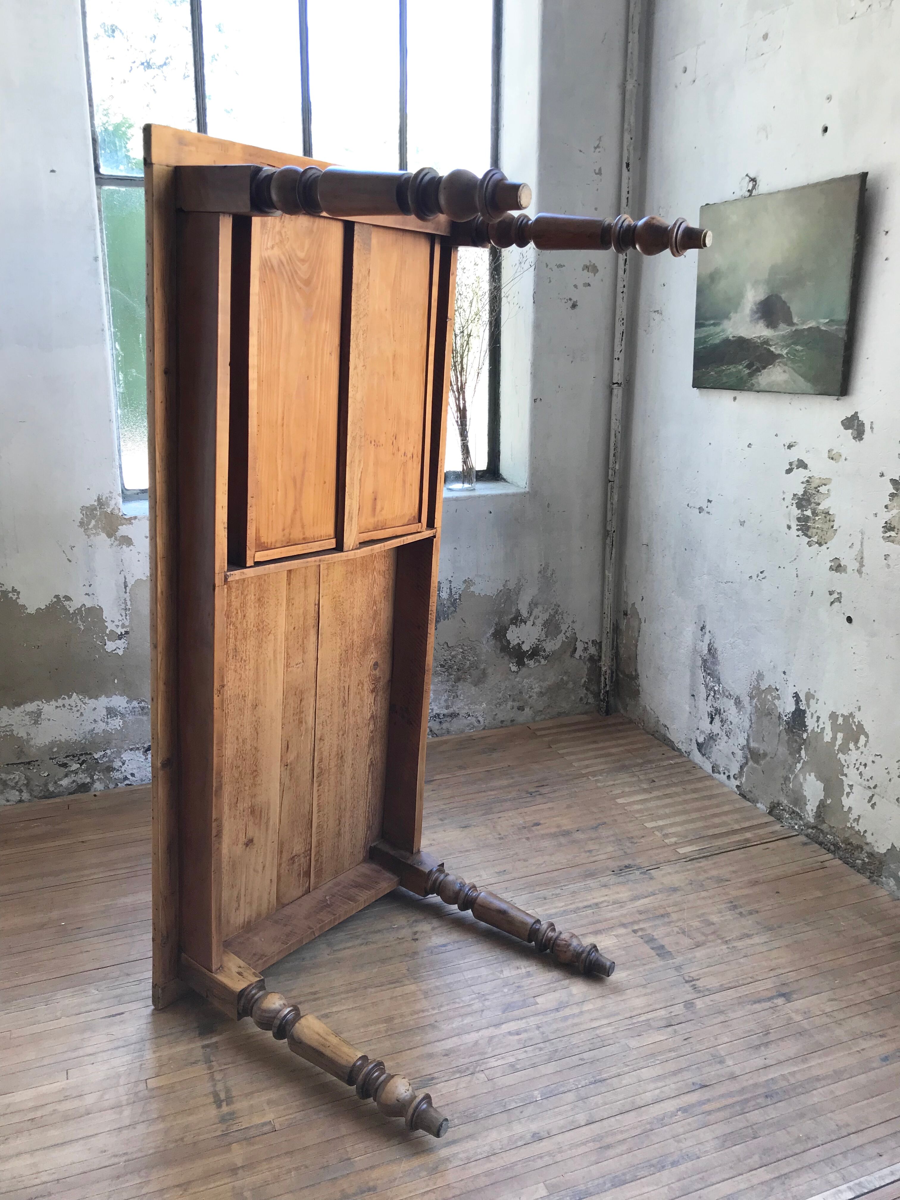 Turned legs farm table