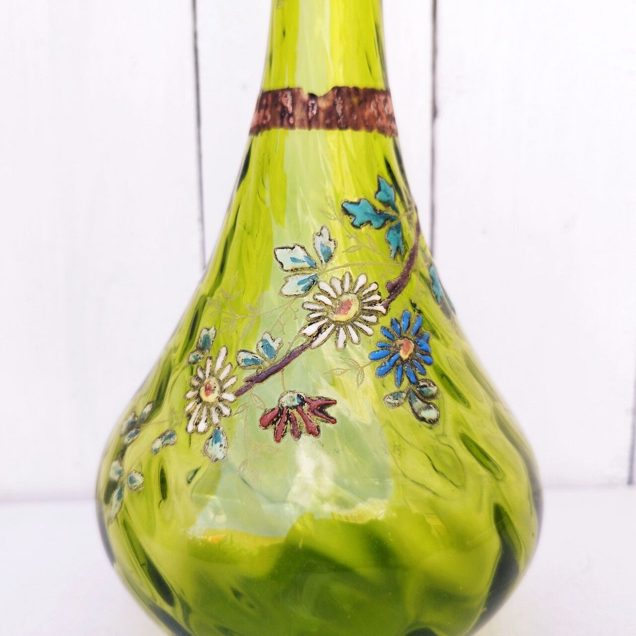 Vase soliflore fleurs émaillées vintage