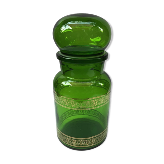 Apothecary jar