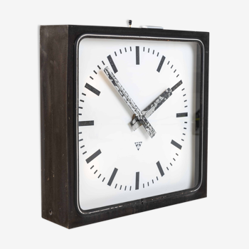 28″ Pragotron Factory Wall Clock