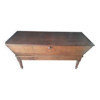 Vintage kneading trough