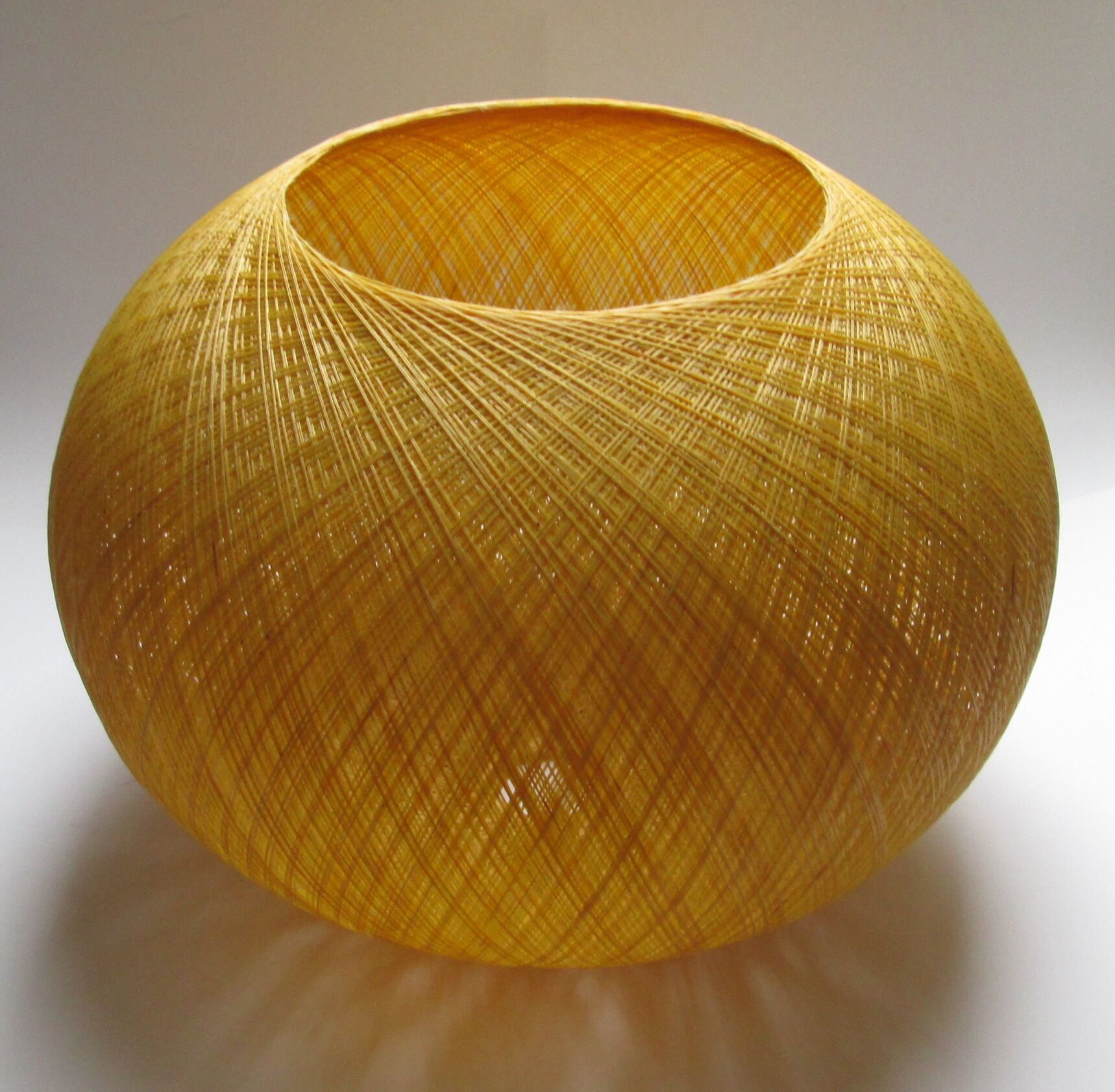 Atomic yellow spun fiberglass hanging lamp, early 1960