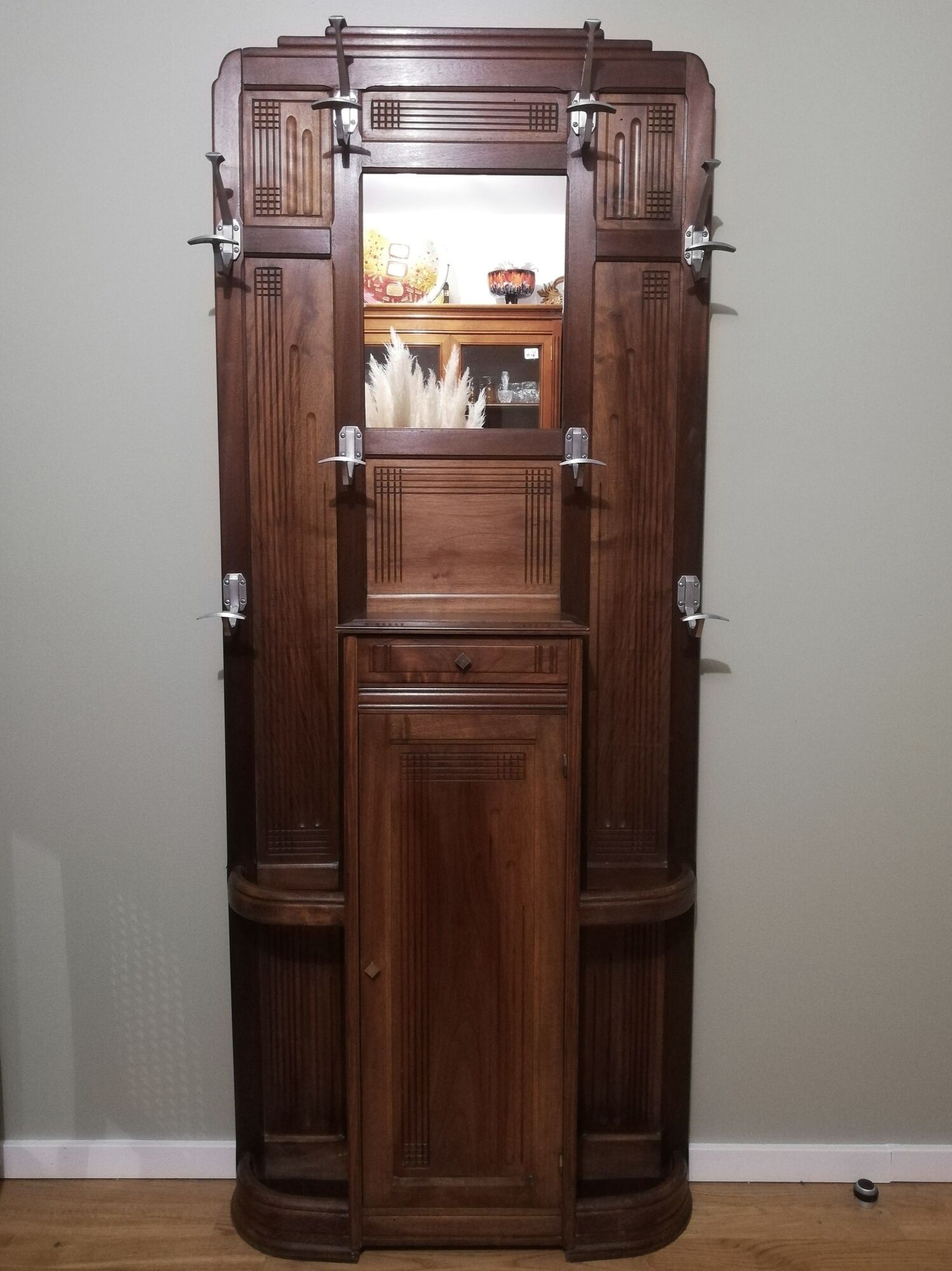 Art Deco cloakroom rack in stained oak