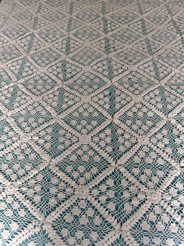 Grand dessus de lit vintage au crochet fait main