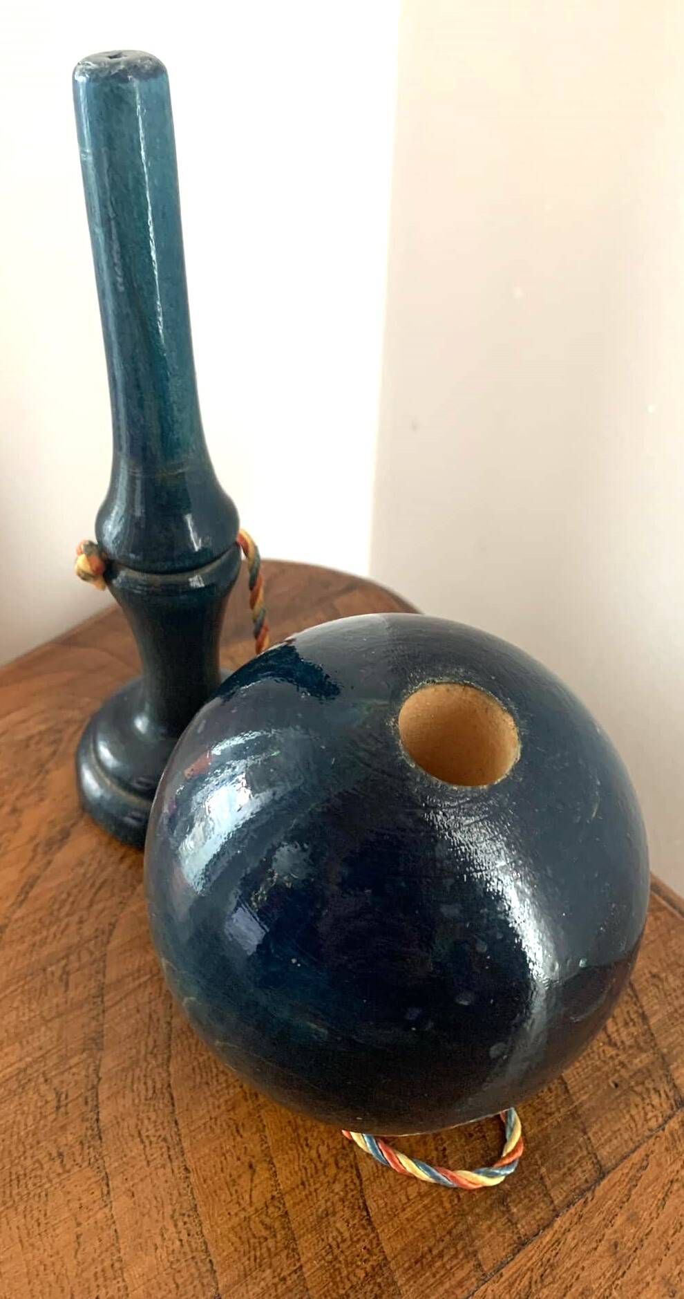 Vintage bilboquet