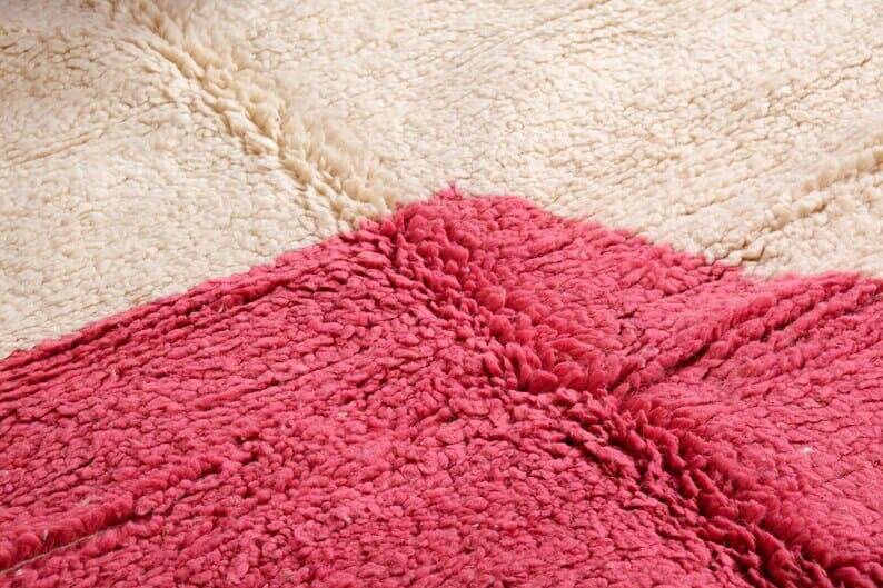 Handmade traditional Atlas Moroccan rug, size 150 x 250 cm.