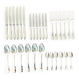 Christofle Cluny cutlery set for 6 people, 30 pieces, in new condition.