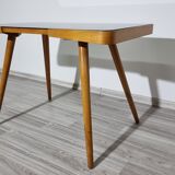 Table basse par Jiri Jiroutek