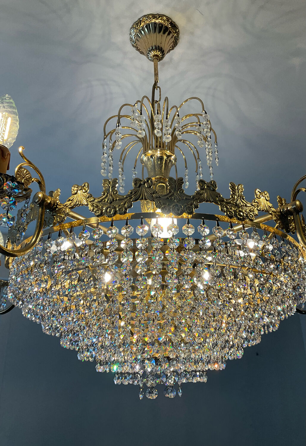 Waterfall chandelier with crystal tassels