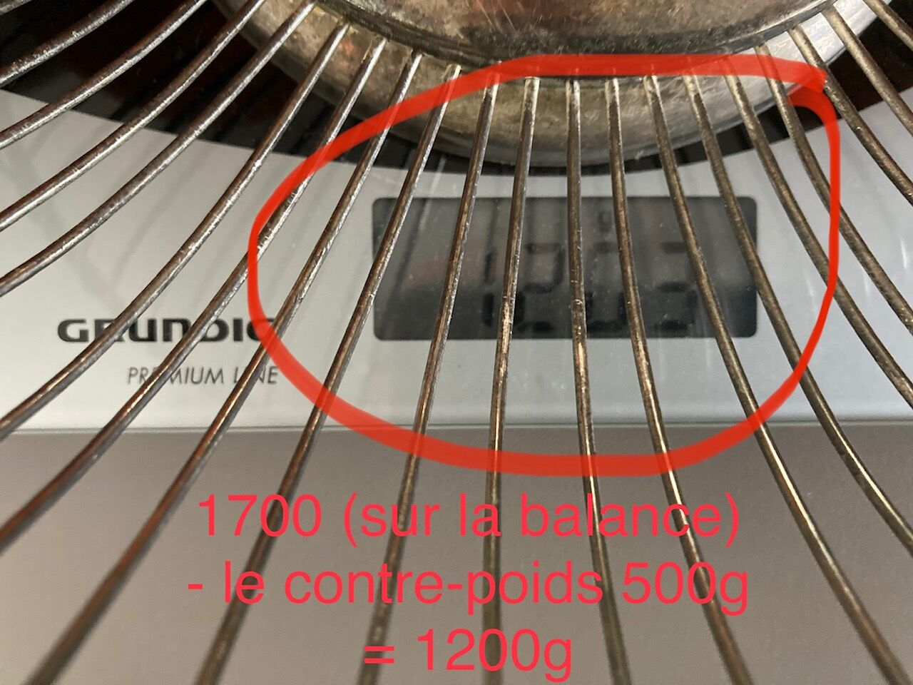 Old baker's scale