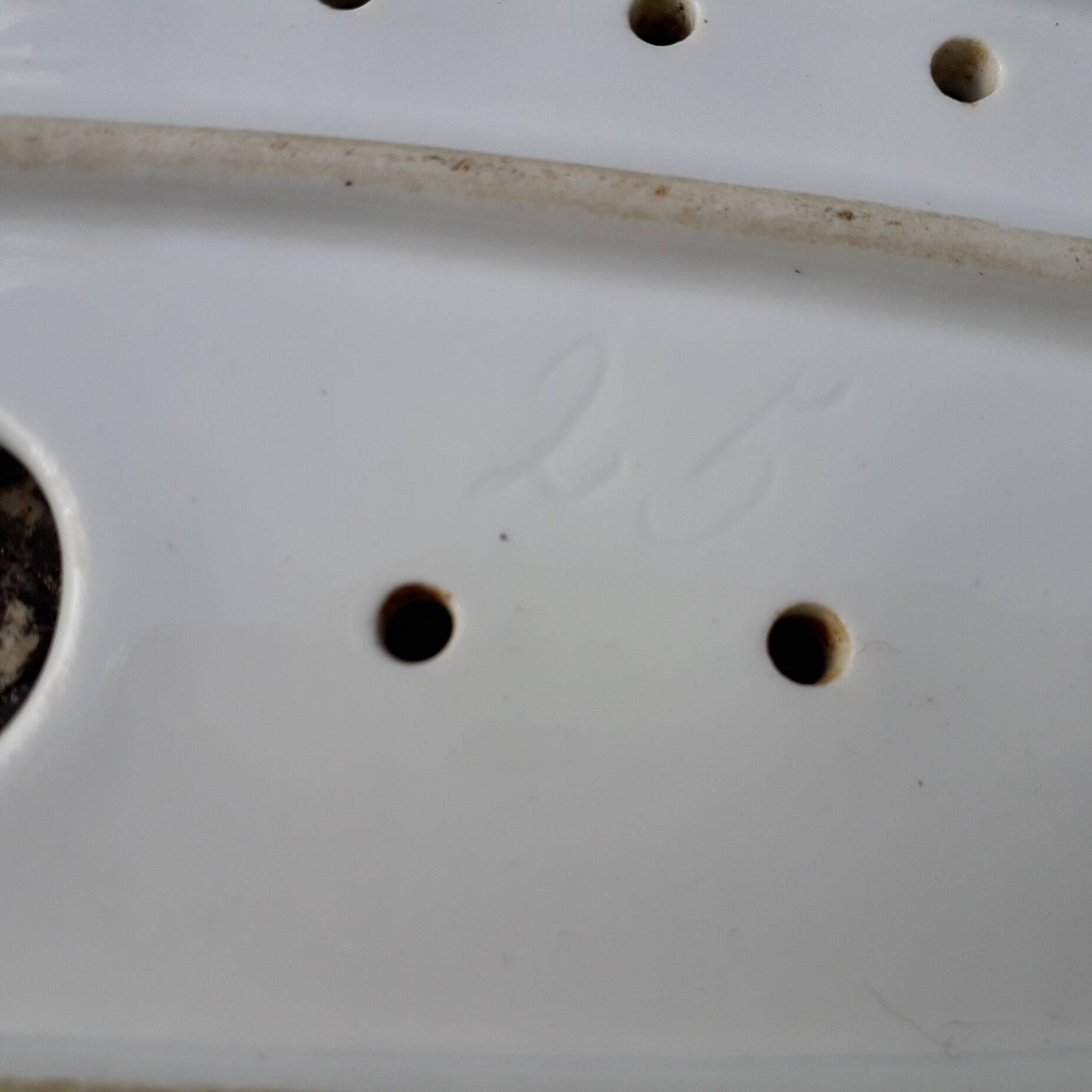 Plat à poisson en porcelaine