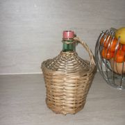 Dame-Jeanne 2L green glass and wicker