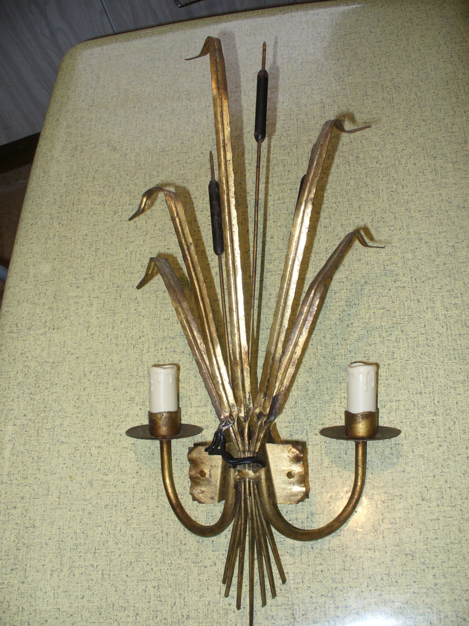 Reed applique of the 60s