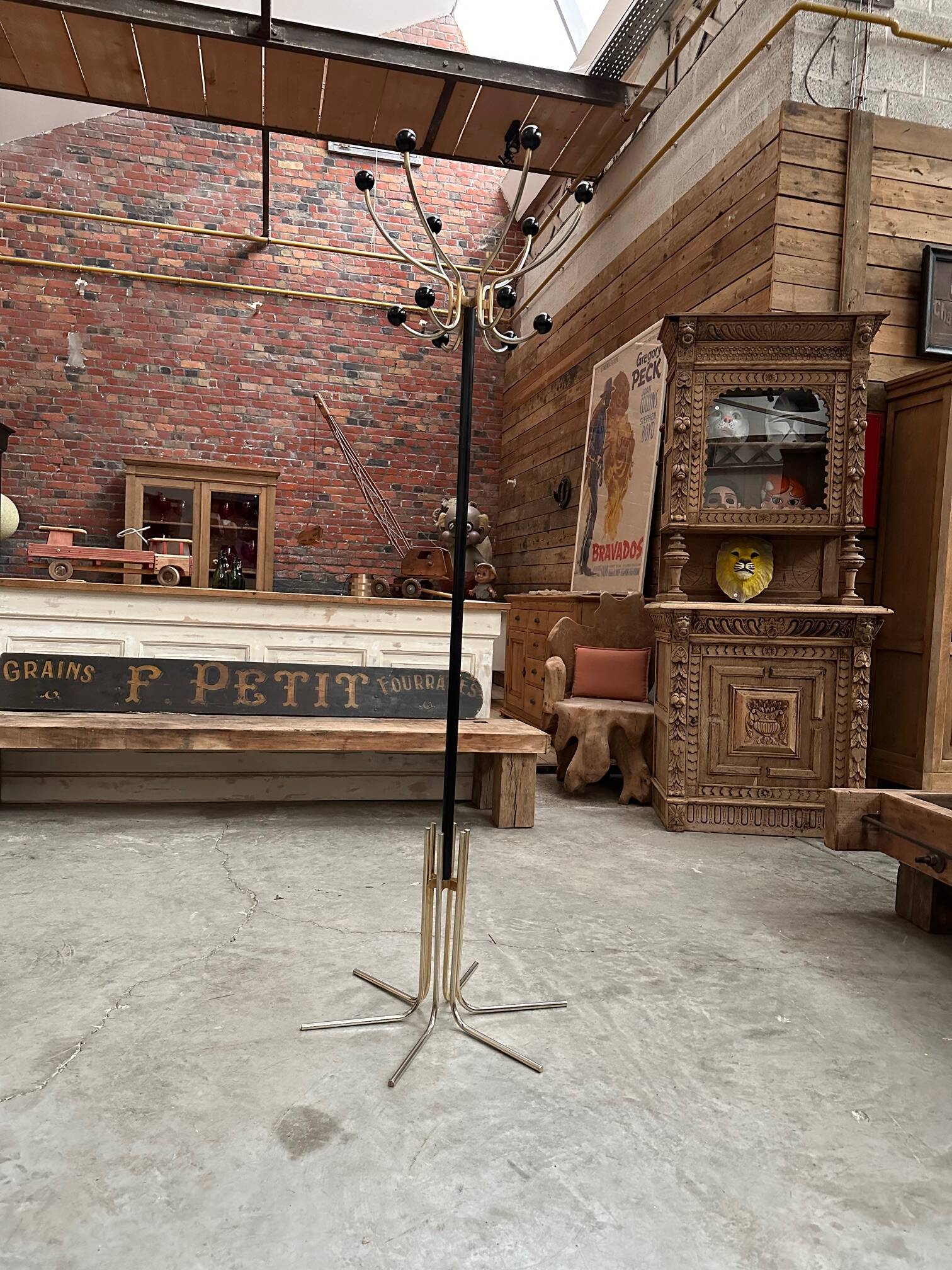 Vintage parrot coat rack
