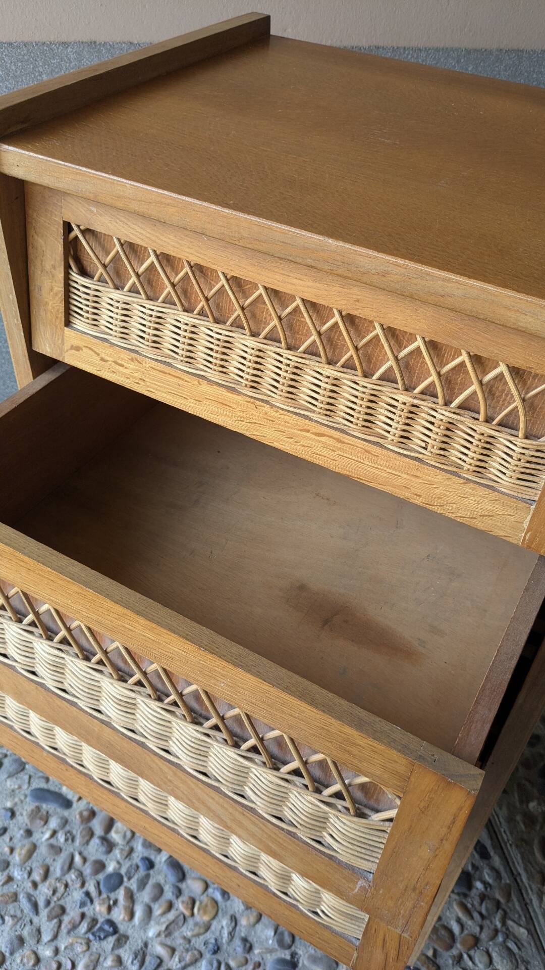 Vintage chest of drawers
