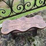 Banc art populaire en bois sculpté