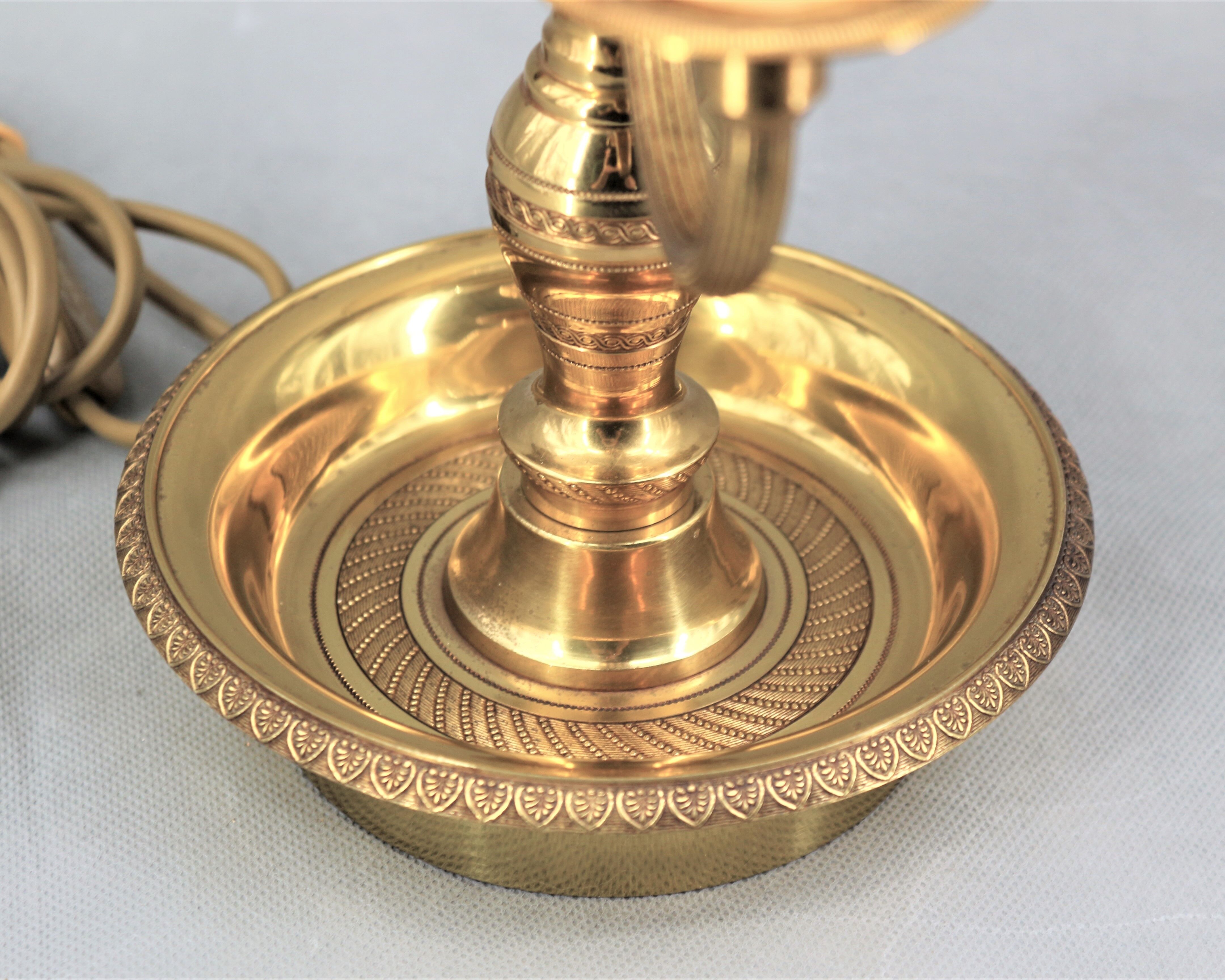 Louis XVI style bronze hot water bottle lamp, Three lights, Lampshade painted in cracked green