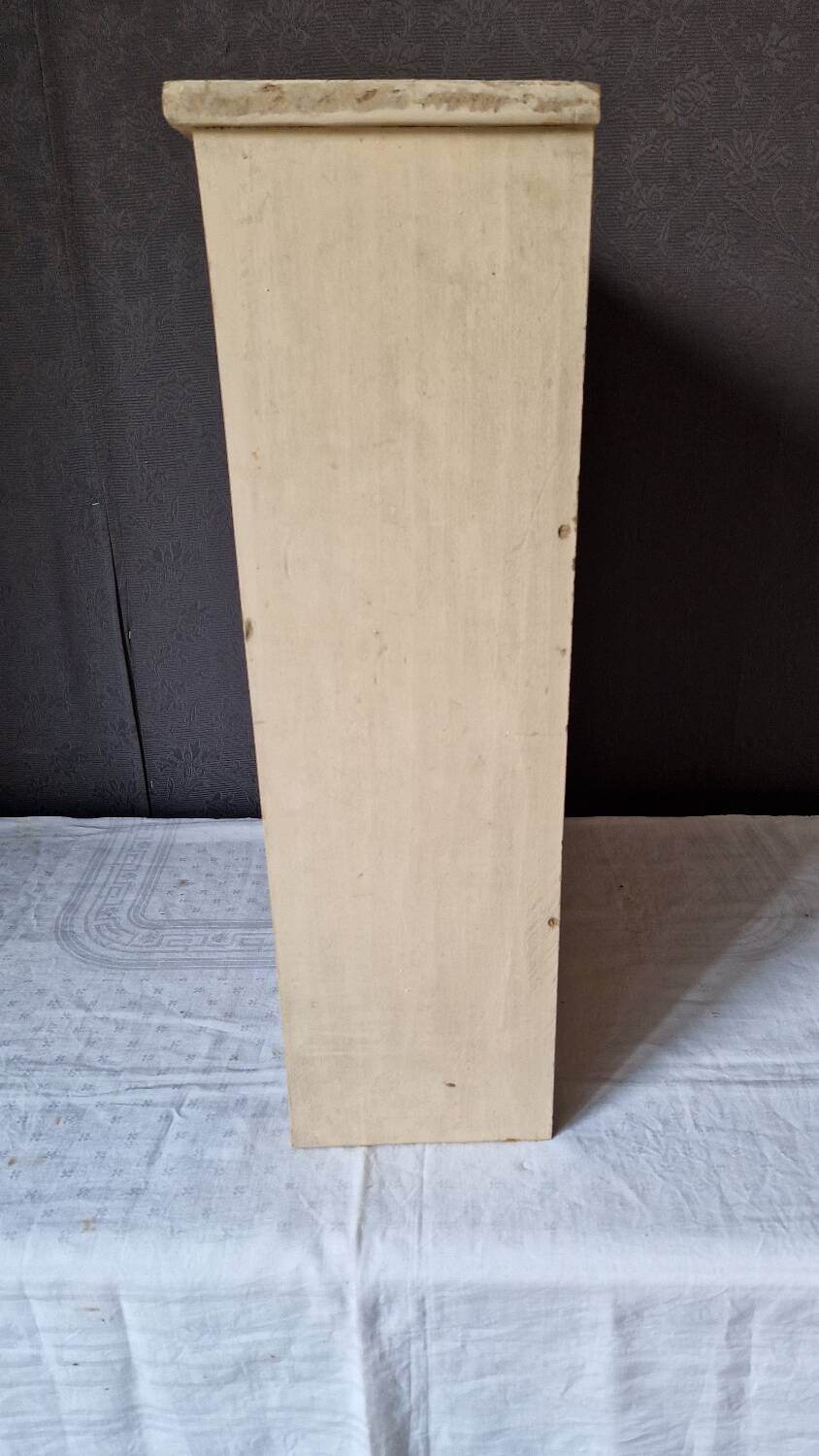 Small locker cabinet