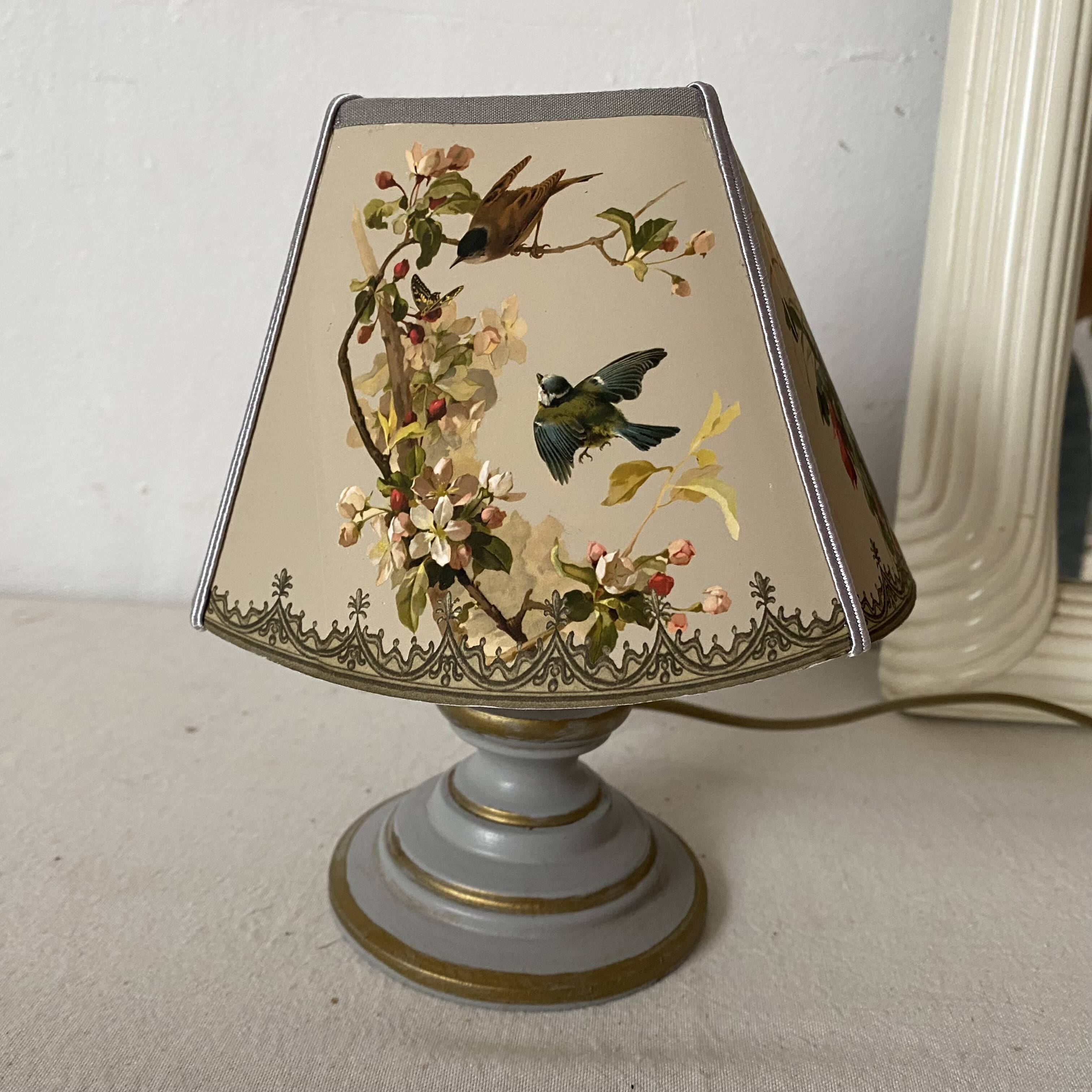Vintage lamp, Tillier parakeets and sparrows lampshade