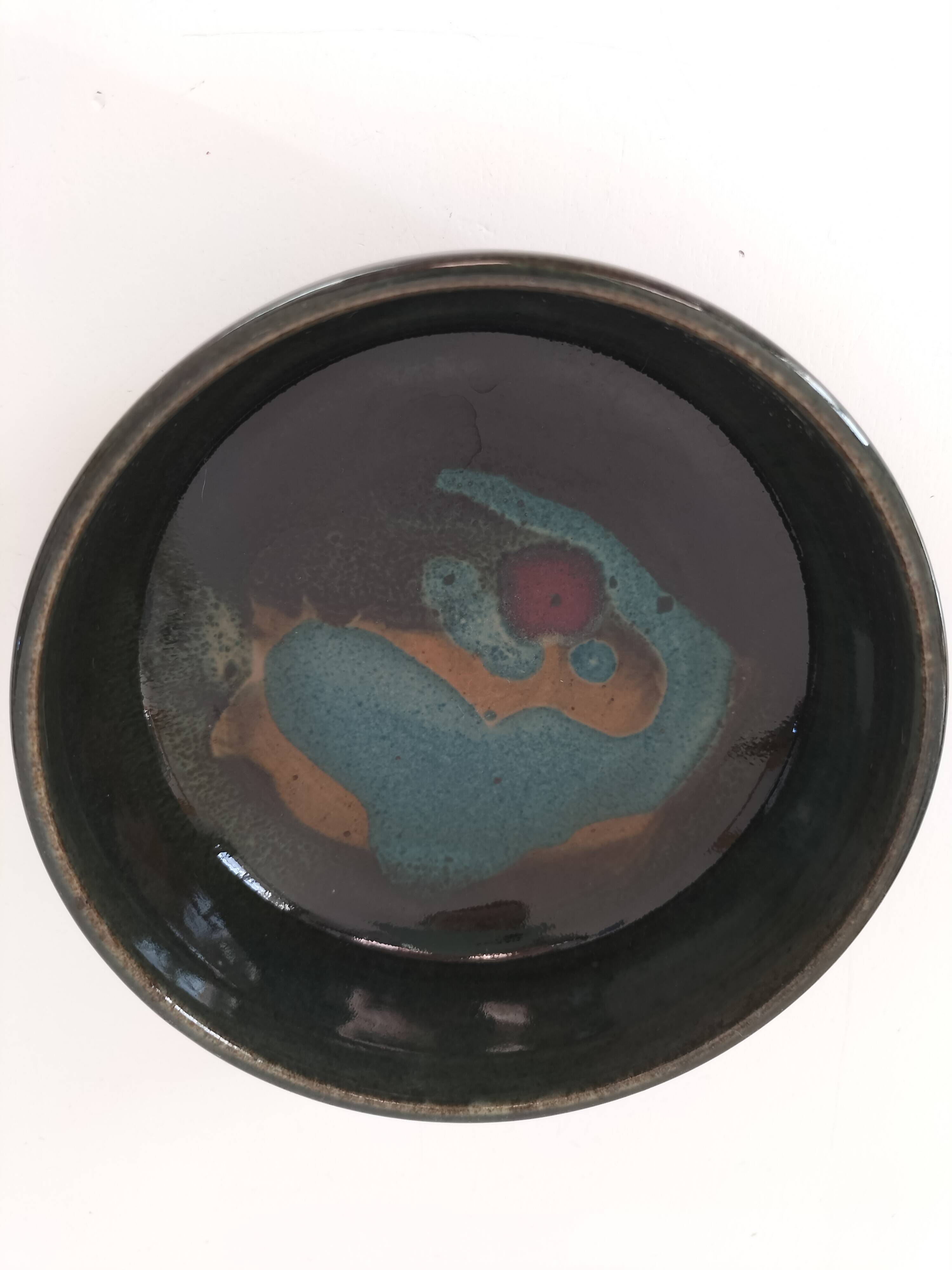 Signed stoneware bowl from Puisaye