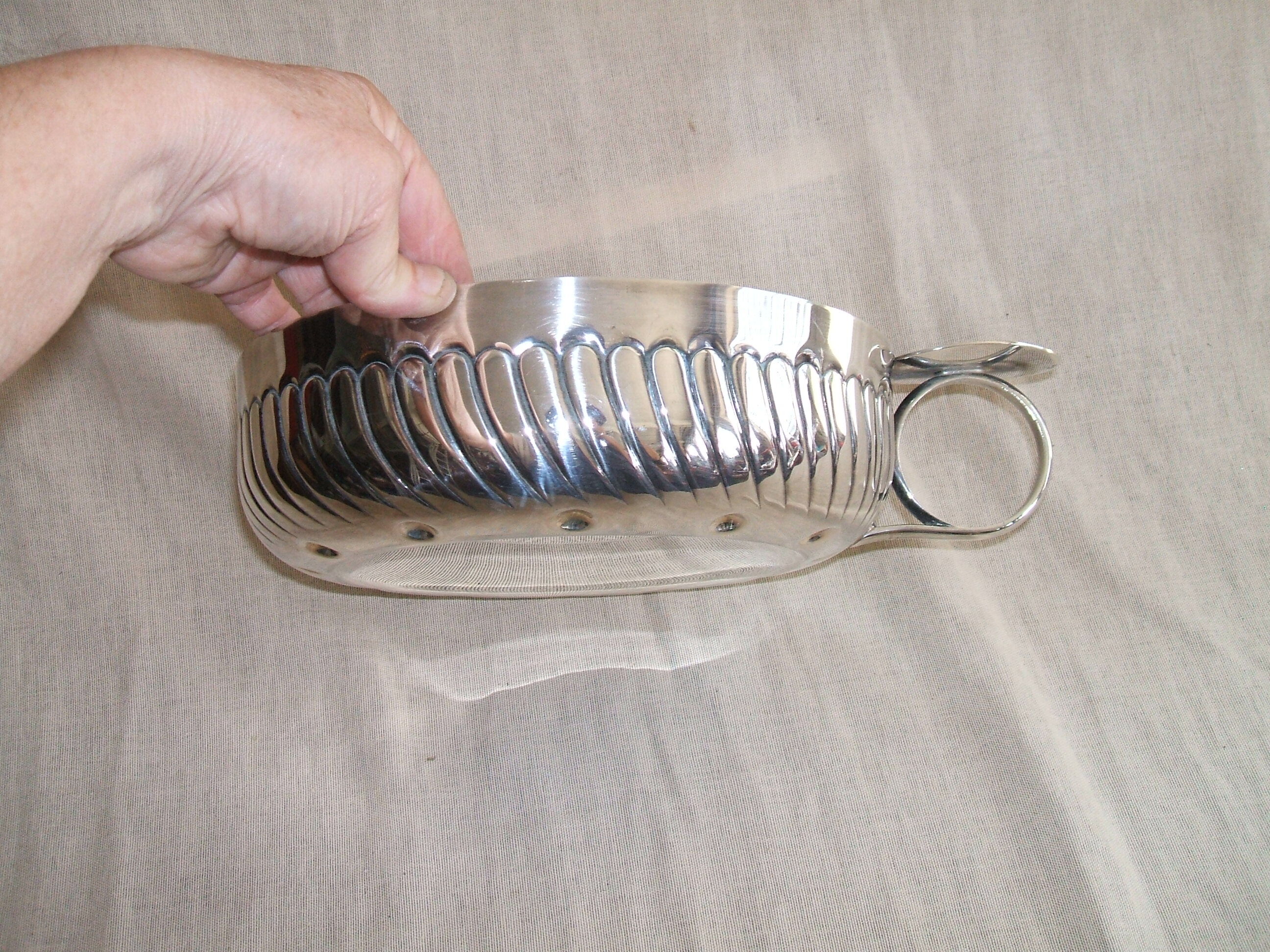 Centerpiece in the shape of taste wine