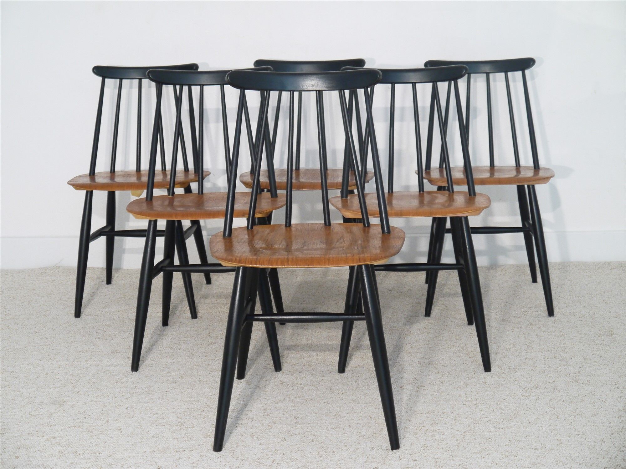 Set of Fanett chairs Scandinavian design by Ilmari Tapiovaara