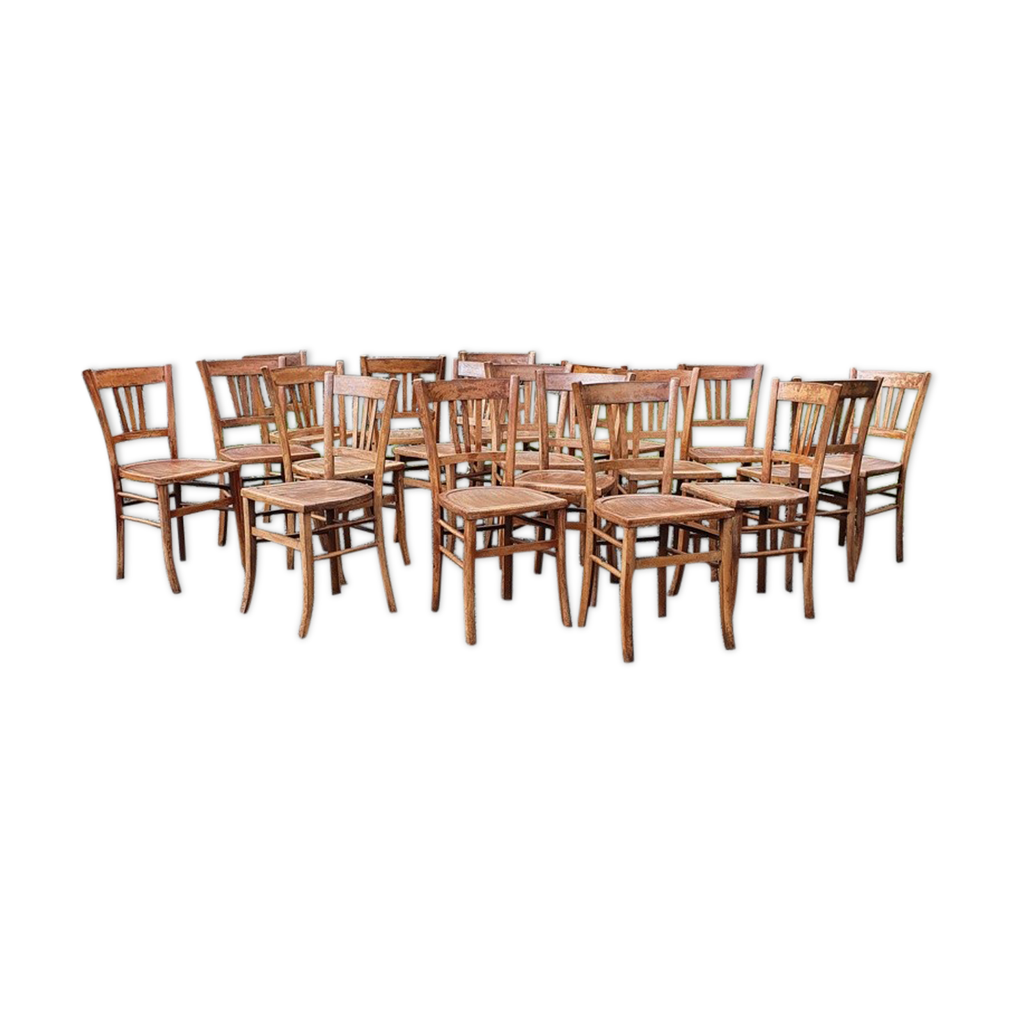 Lot 18 bistro chairs from 1946