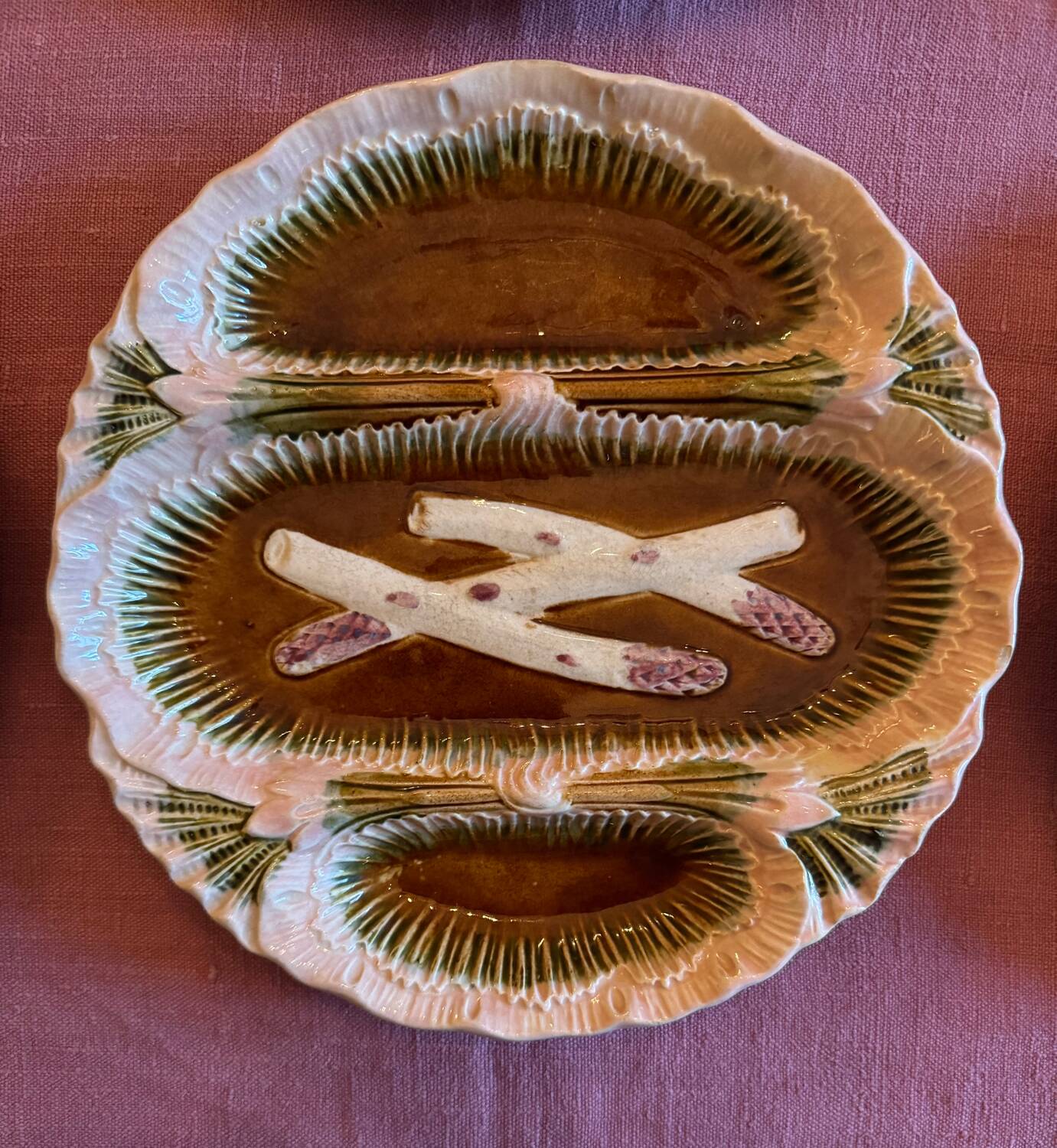 Barbotine plate service from Bavent (Orchies) 19th century (19th century)