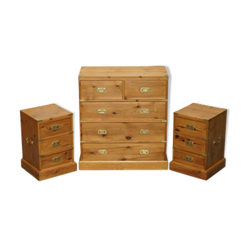 Vintage suite in English pine: country dressers & bedside tables.