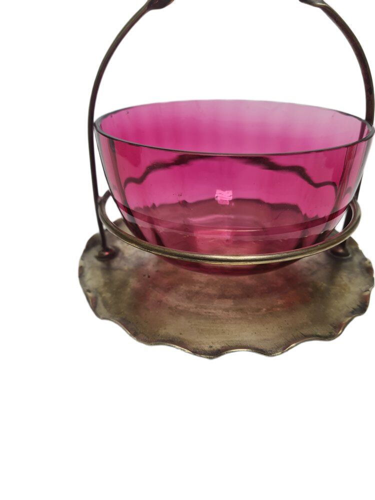 Antique Art Nouveau British basket, 1900s
