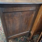18th century chest of drawers in walnut flag