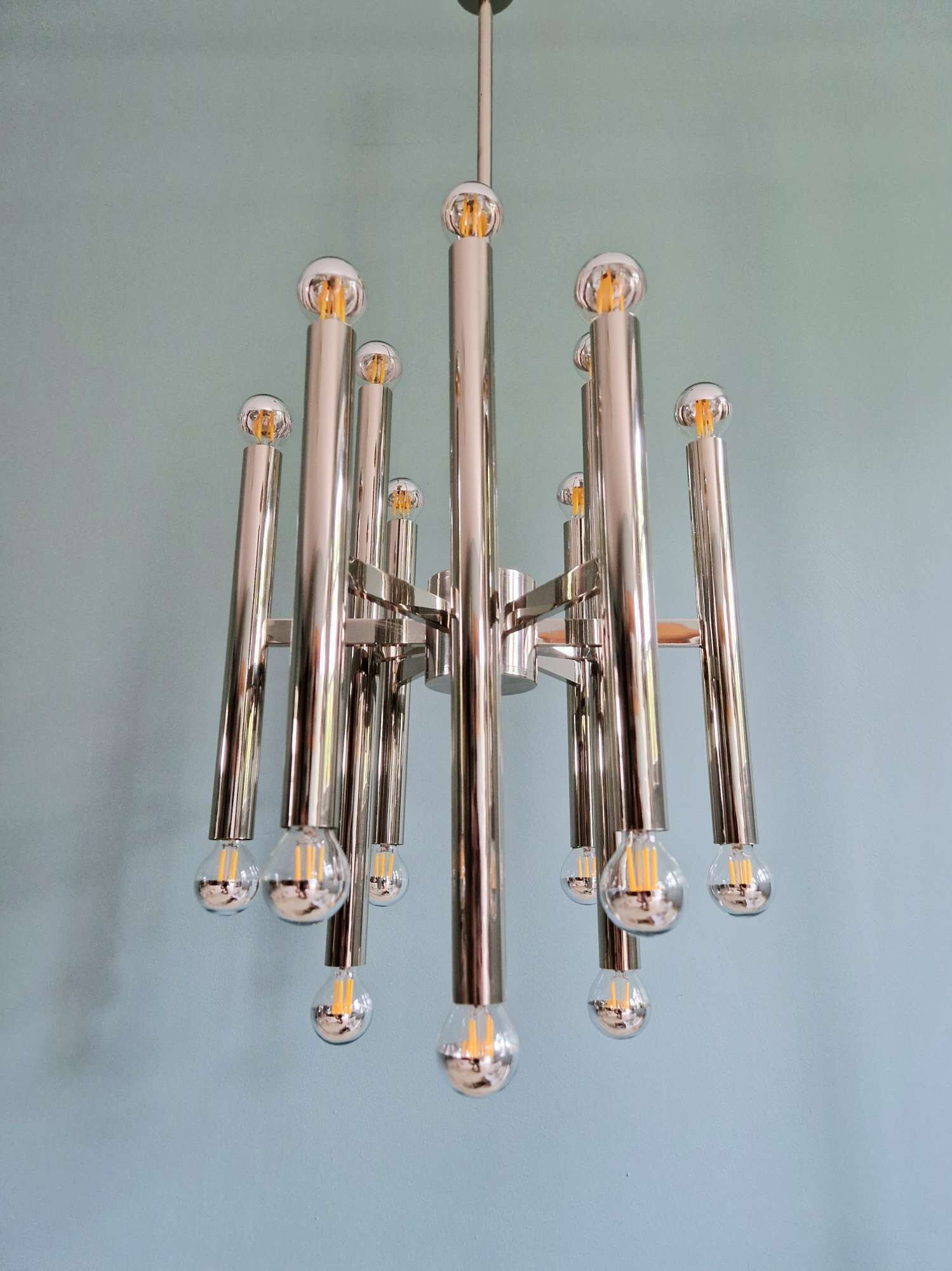 Large Space Age chandelier in chromed metal, design G. Sciolari, Boulanger, 1970
