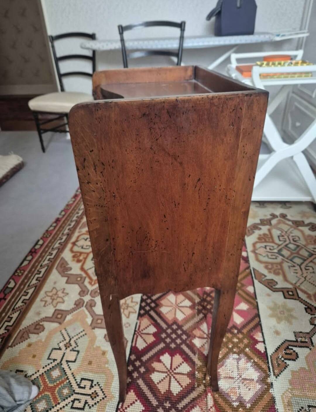 Paire de Chevets Louis XV en Bois Massif - Style  & Charme